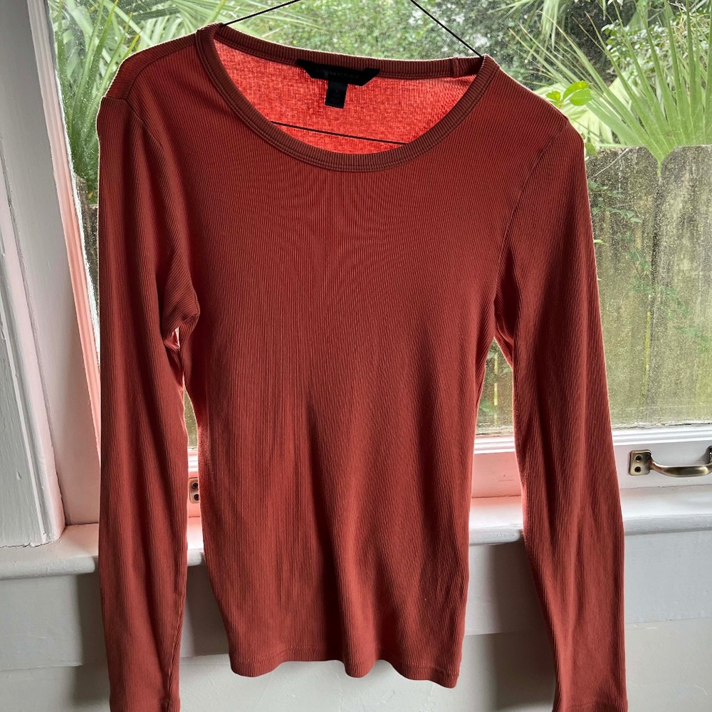 Ribbed Long Sleeve Tee
